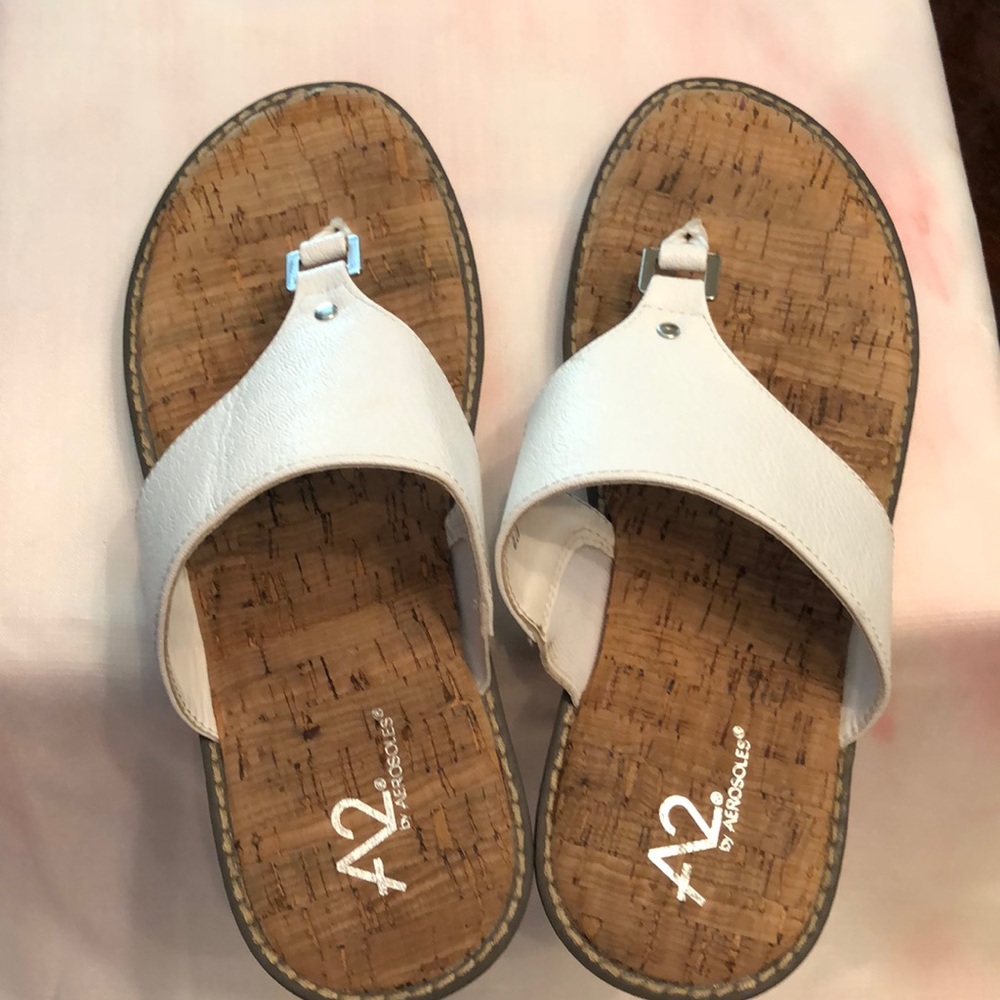 Sandals - Picture 3 of 4